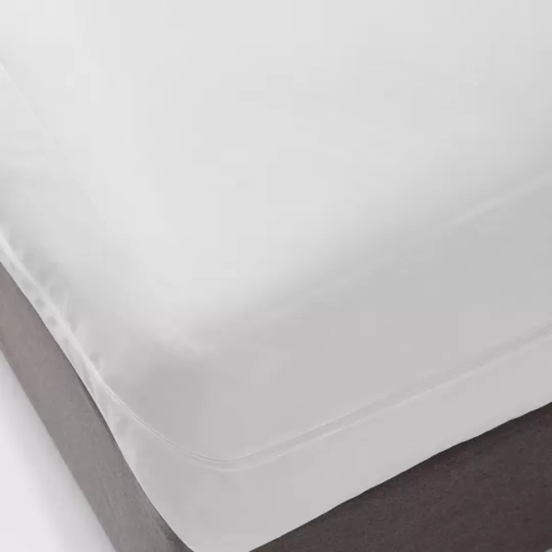 Waterproof Zippered Mattress Protector