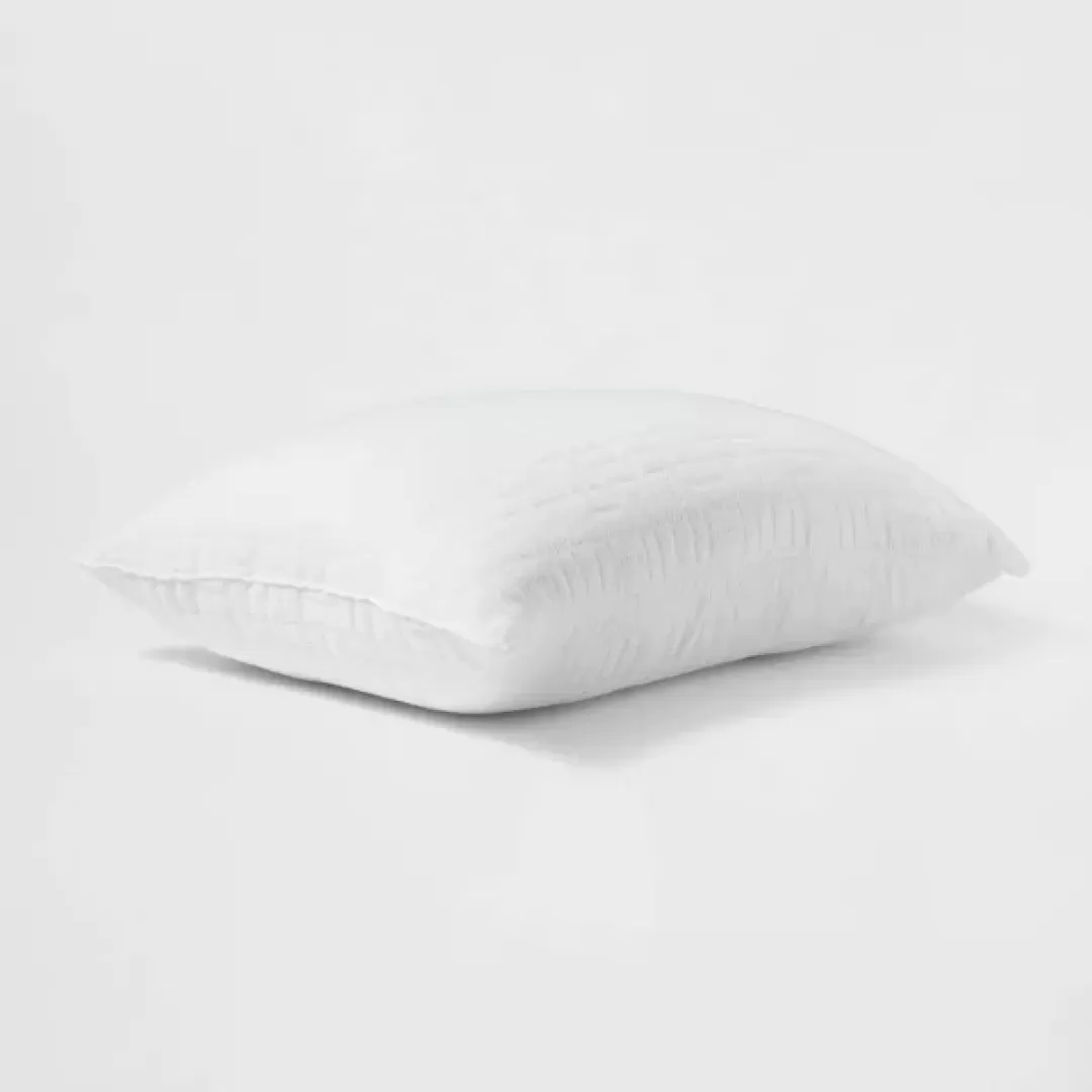 Standard/Queen 2pk Plush Knit Bed Pillows White