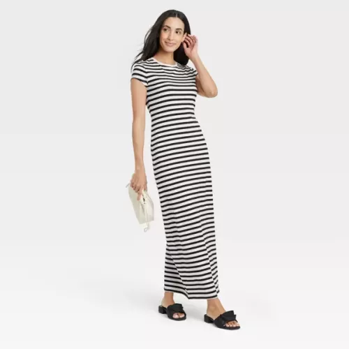 Women's Short Sleeve Knit Maxi Dress